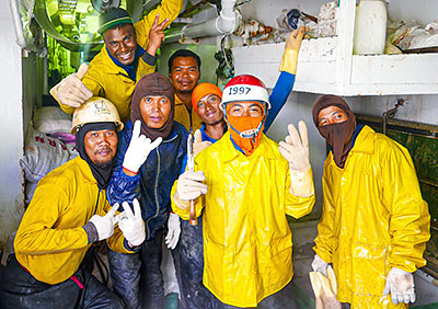A short break during tuna transshipment work, Majuro, Marshall Islands